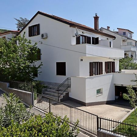 Apartments And Rooms With Parking Space Selce, Crikvenica - 2362 Eksteriør bilde