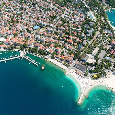 Apartments And Rooms With Parking Space Selce, Crikvenica - 2362 Eksteriør bilde
