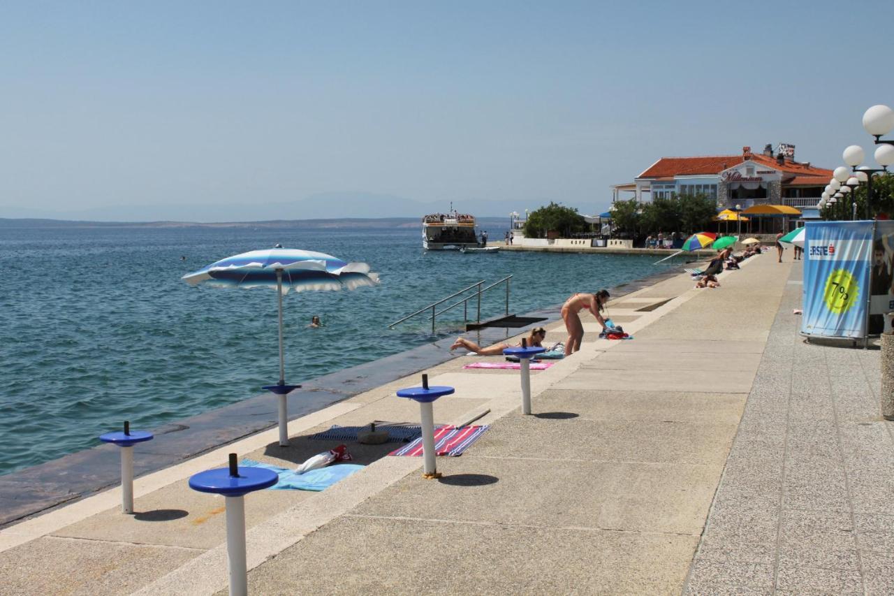 Apartments And Rooms With Parking Space Selce, Crikvenica - 2362 Eksteriør bilde