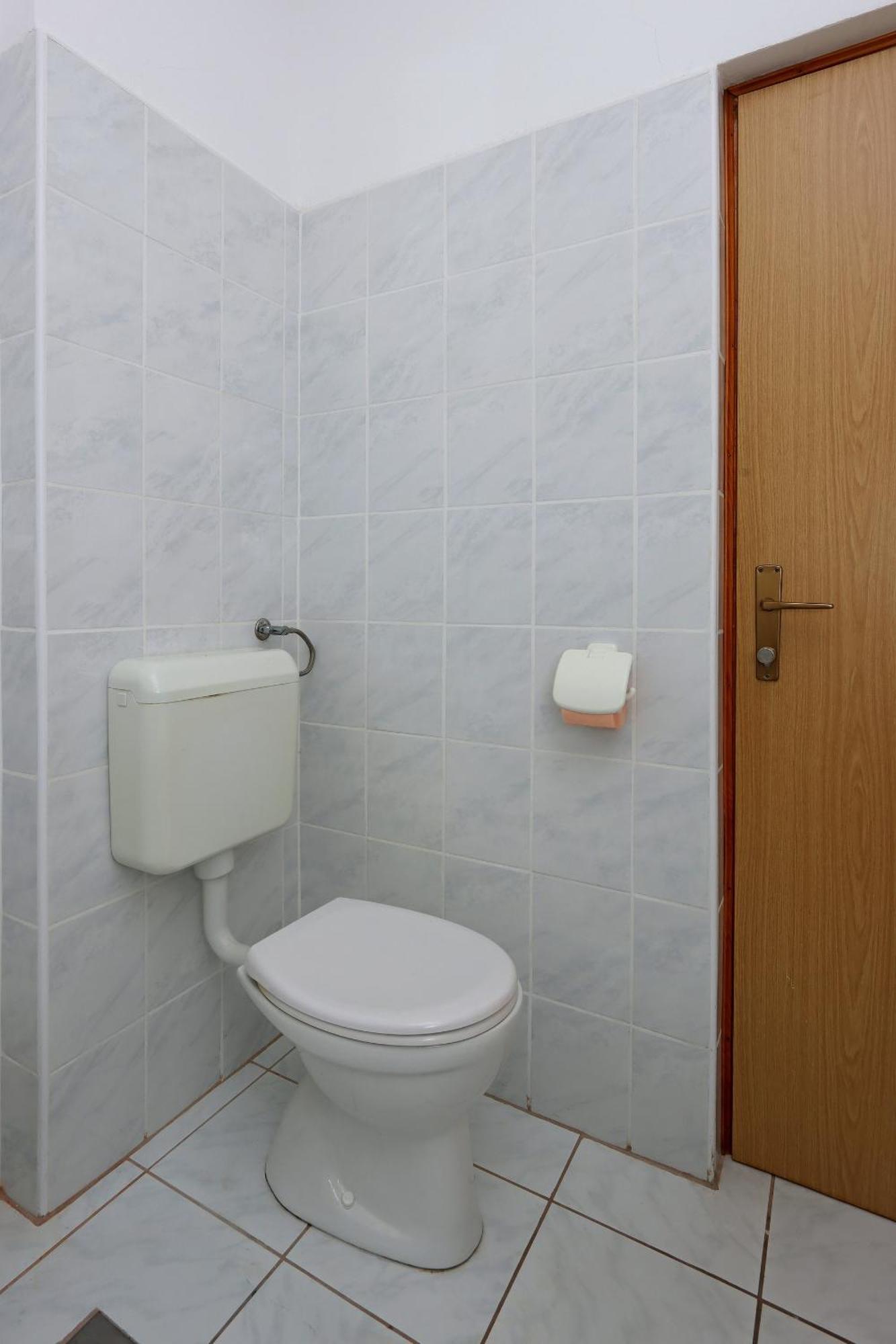 Apartments And Rooms With Parking Space Selce, Crikvenica - 2362 Rom bilde